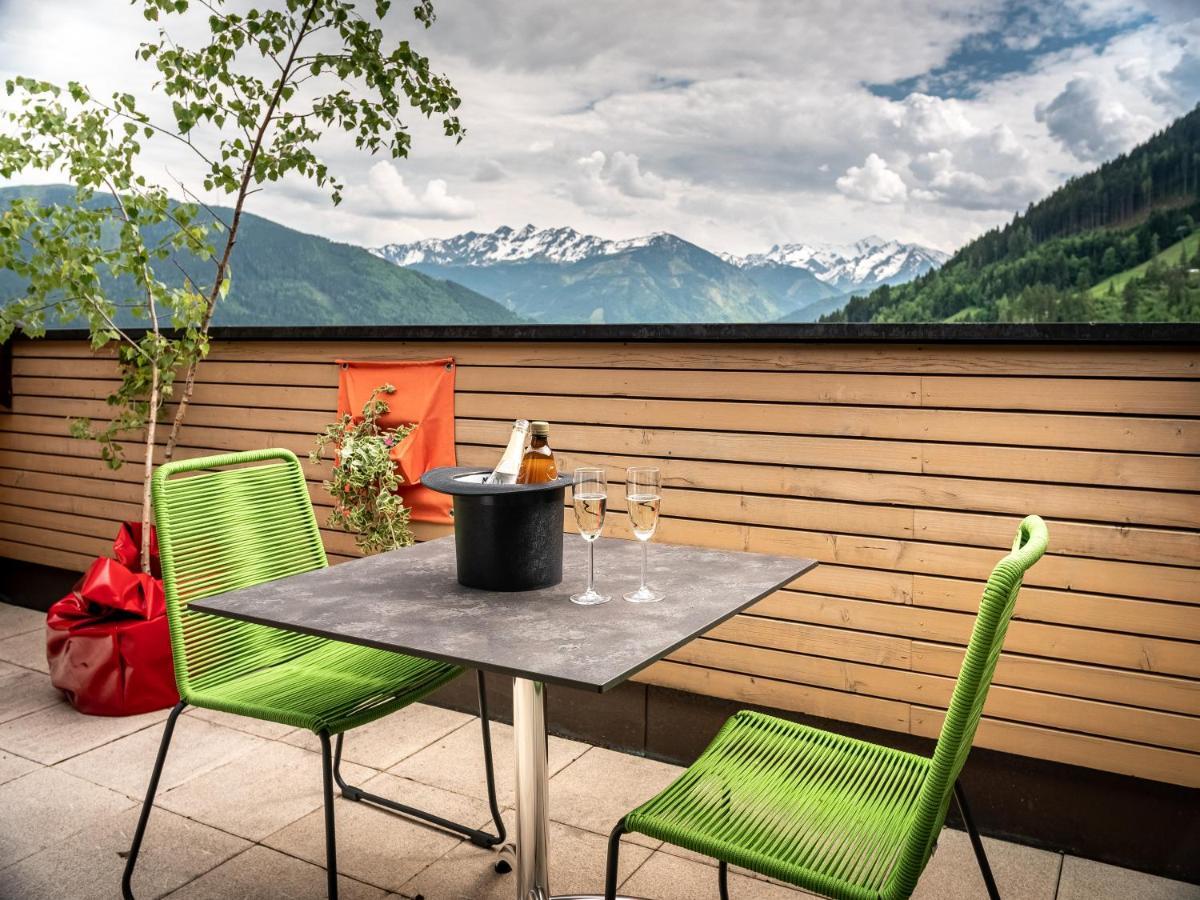 Der Sonnberg Alpinlodges - Apartments Mit Seeblick, Privater Sauna Und Self Check-In Цел ам Зее Екстериор снимка
