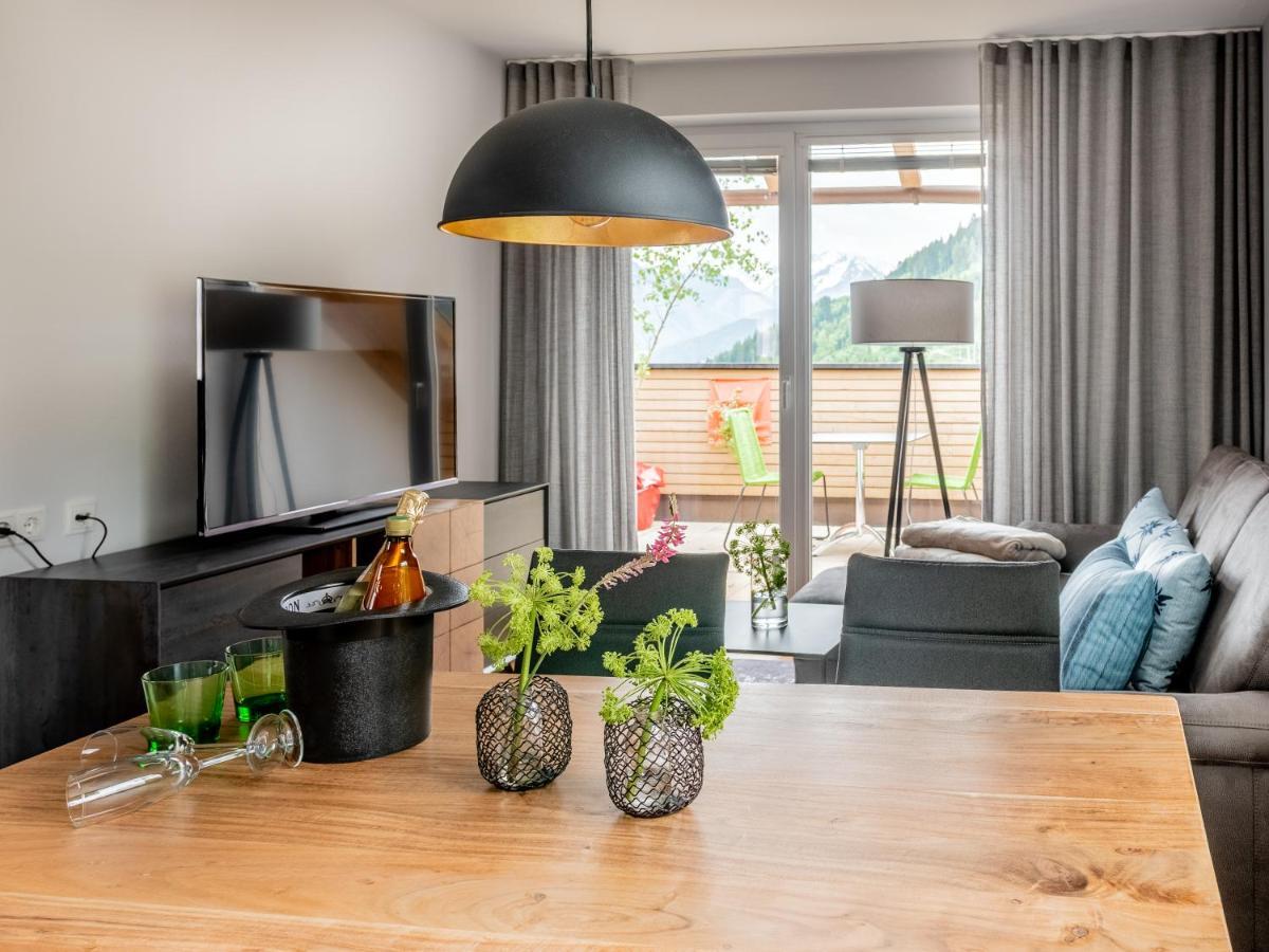 Der Sonnberg Alpinlodges - Apartments Mit Seeblick, Privater Sauna Und Self Check-In Цел ам Зее Екстериор снимка