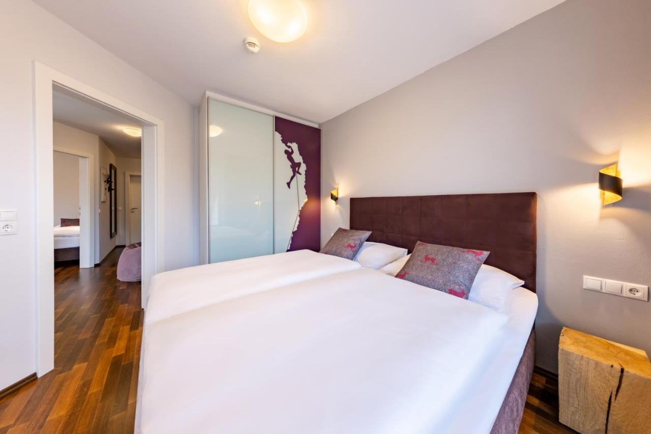 Der Sonnberg Alpinlodges - Apartments Mit Seeblick, Privater Sauna Und Self Check-In Цел ам Зее Екстериор снимка