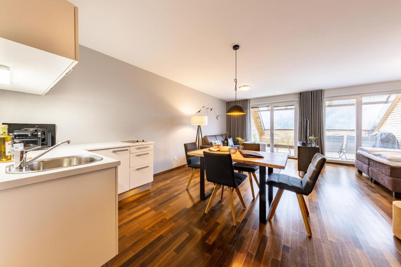 Der Sonnberg Alpinlodges - Apartments Mit Seeblick, Privater Sauna Und Self Check-In Цел ам Зее Екстериор снимка